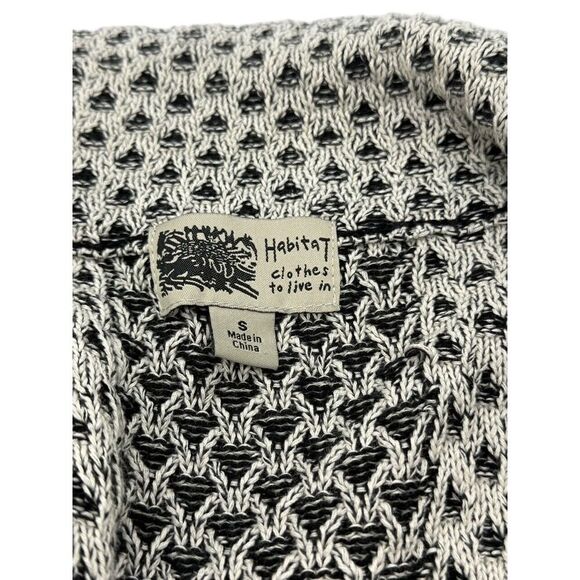 Habitat Clothes to Live In Knit Mock Neck Sweater Vest Buttons Size S Black Tan - Picture 6 of 9